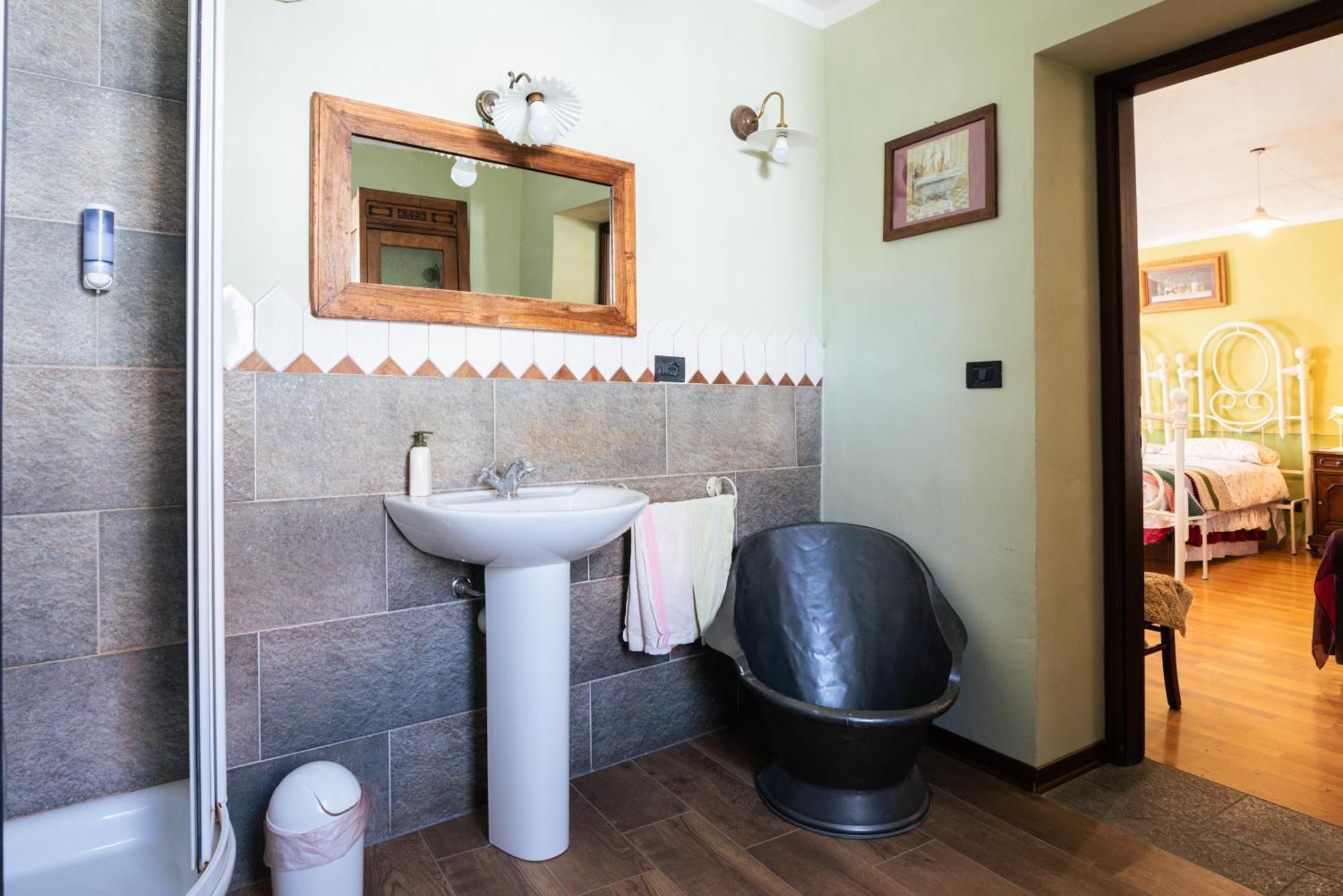 La Curandera Bed & Breakfast Rosta Bagian luar foto